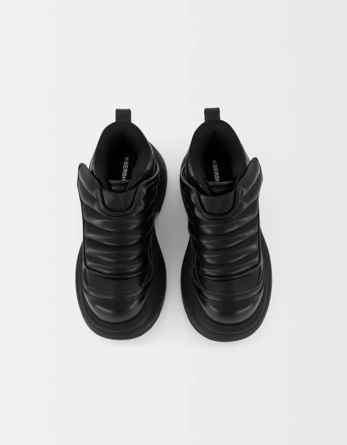 Monochrome platform sneakers