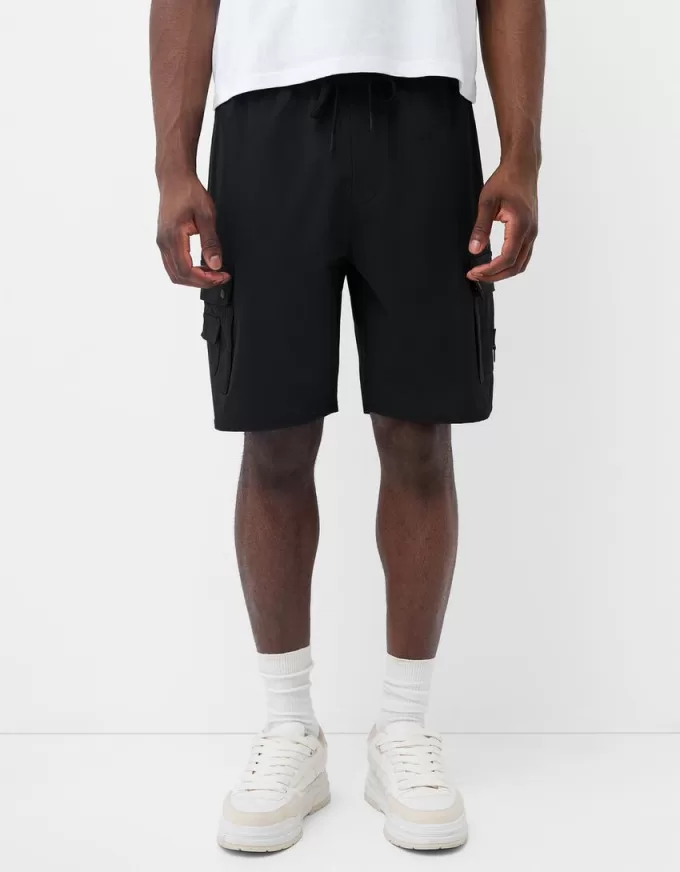 Multi-cargo technical Bermuda shorts