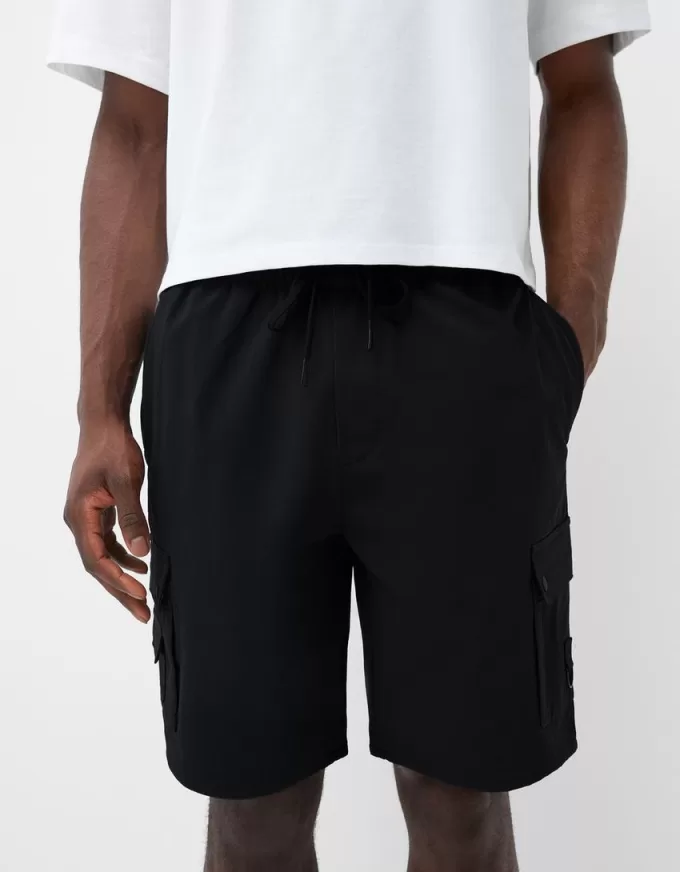 Multi-cargo technical Bermuda shorts