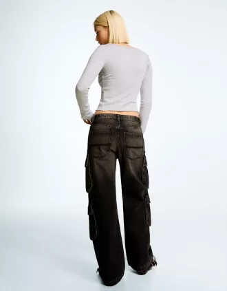 Multi-pocket cargo jeans