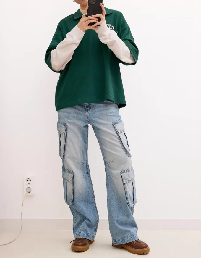 Multi-pocket cargo jeans