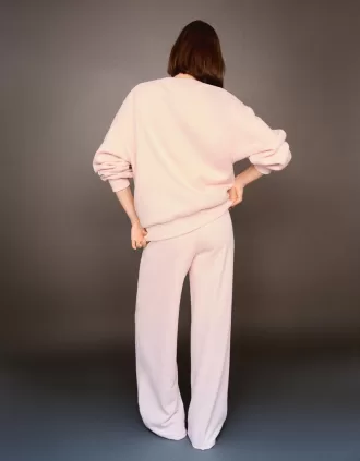 Oversize sweatshirt with side pockets