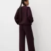 Oversize sweatshirt with side pockets Oversize sweatshirt with side pockets