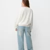 Oversize sweatshirt with side pockets