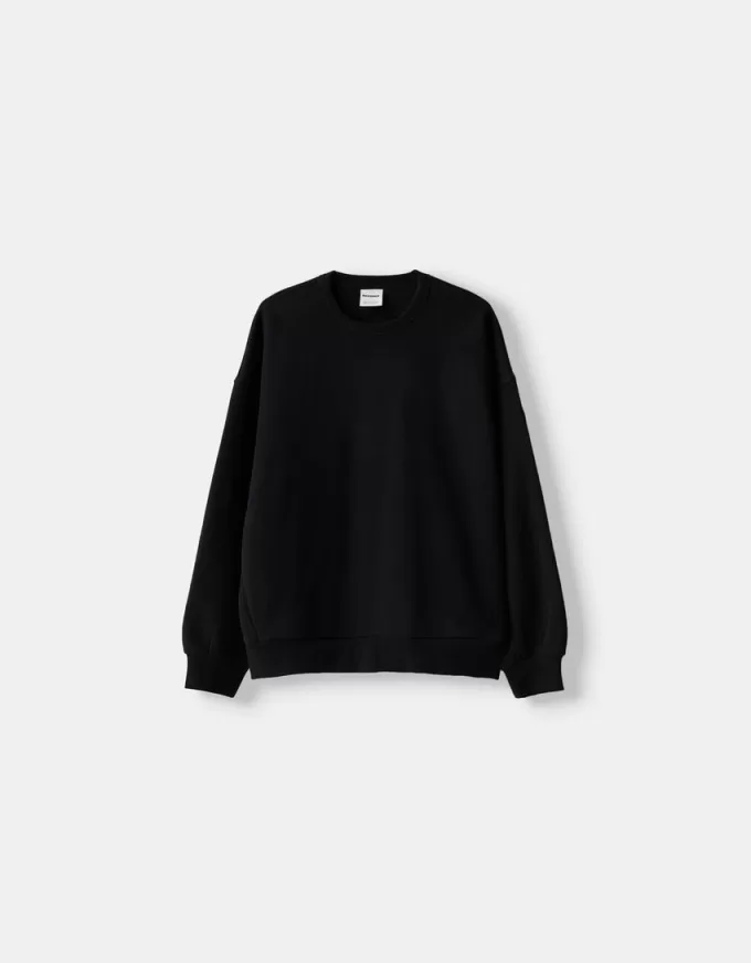 Oversize sweatshirt with side pockets