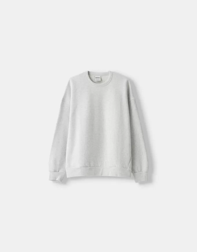 Oversize sweatshirt with side pockets