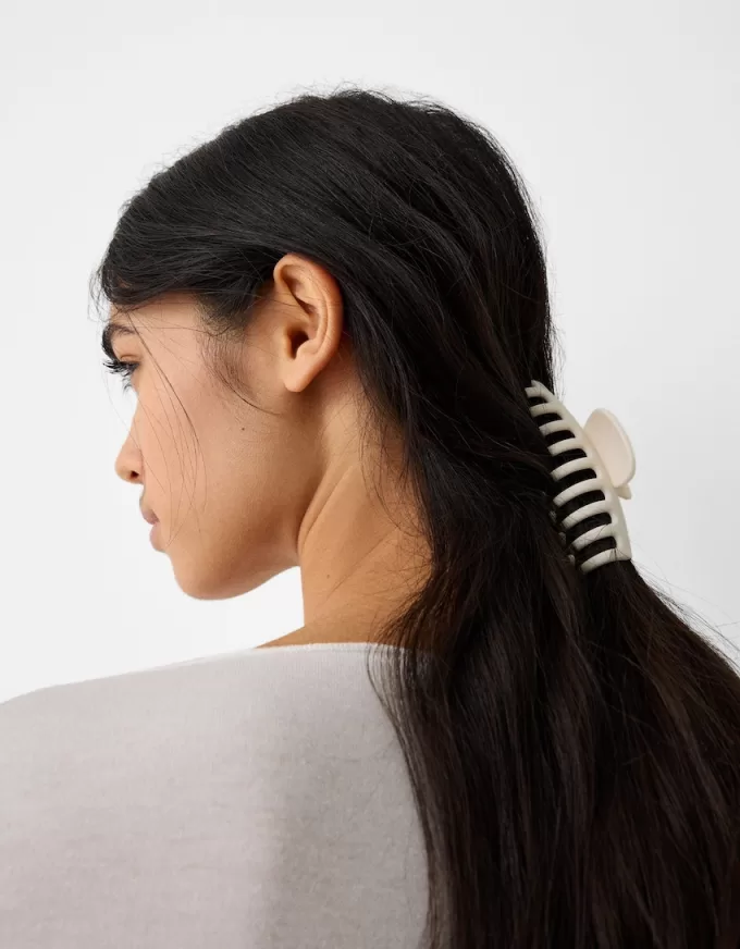 Pack of 3 hair clips Pack of 3 hair clips