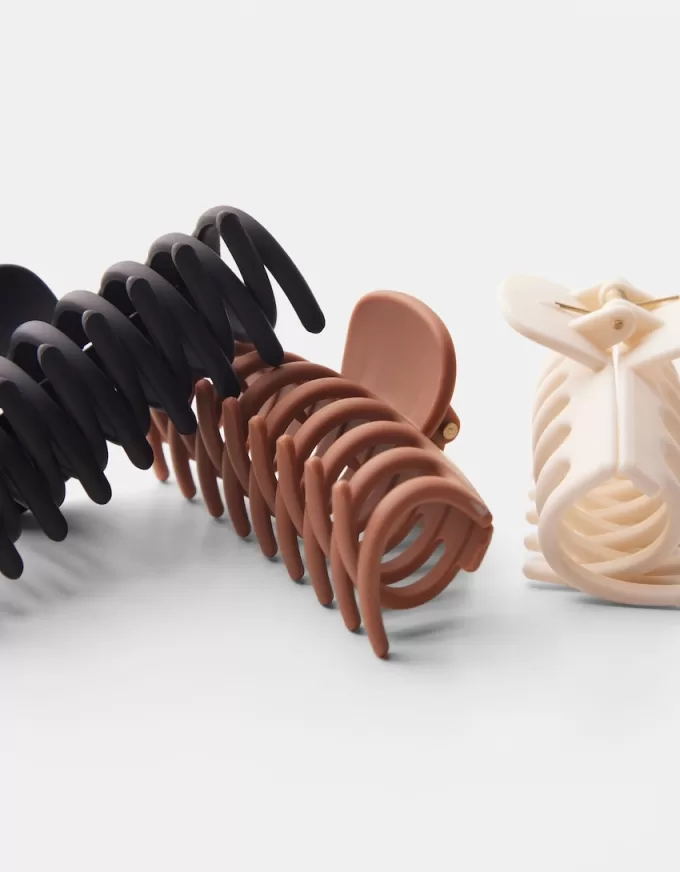 Pack of 3 hair clips Pack of 3 hair clips