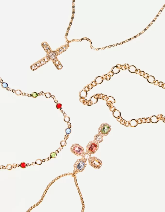 Pack of 4 pendant necklaces