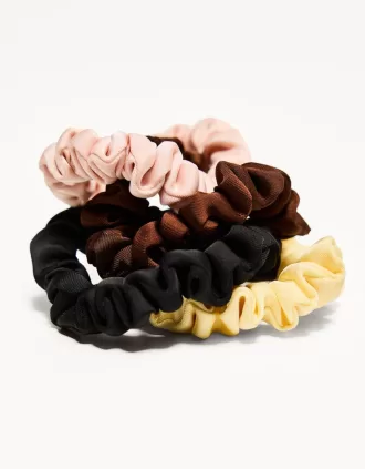 Pack of 4 scrunchies Pack of 4 scrunchies