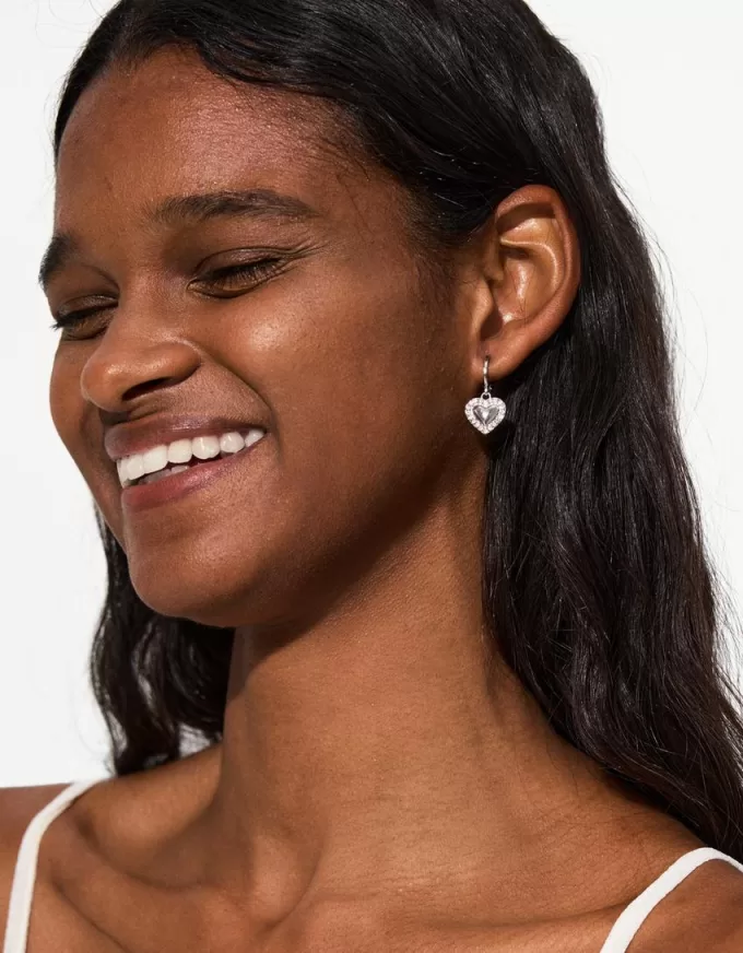 Pack of 8 shiny earrings