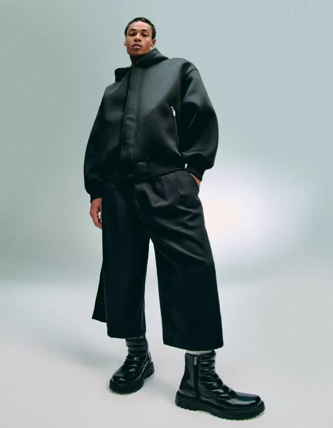 Platform ankle boots with buckles