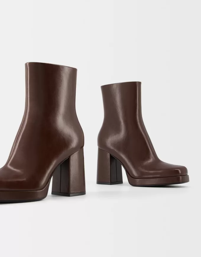 Platform high-heel ankle boots Platform high-heel ankle boots