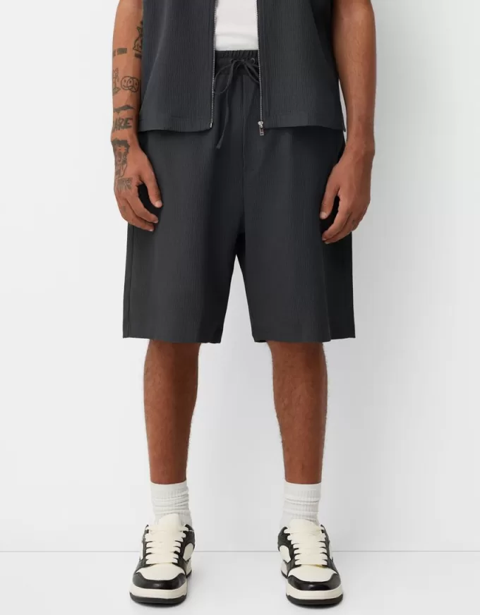 Pleated Bermuda sweat shorts