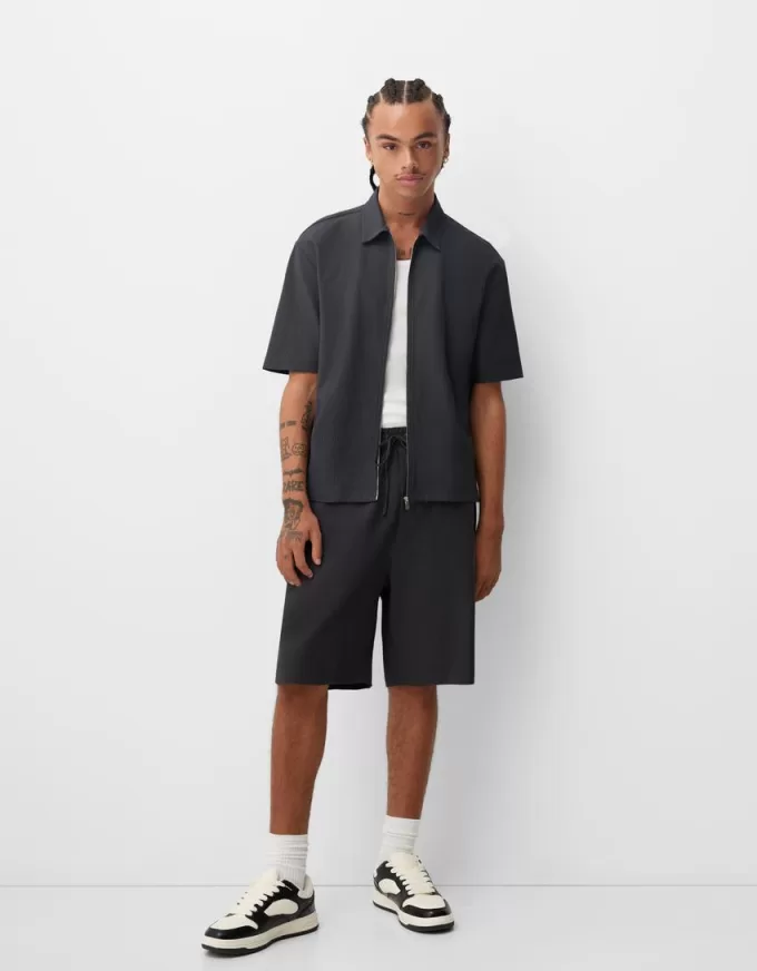 Pleated Bermuda sweat shorts