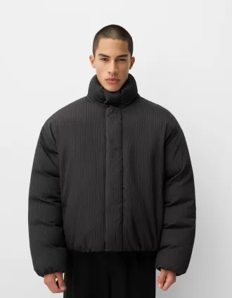 Pleated puffer jacket