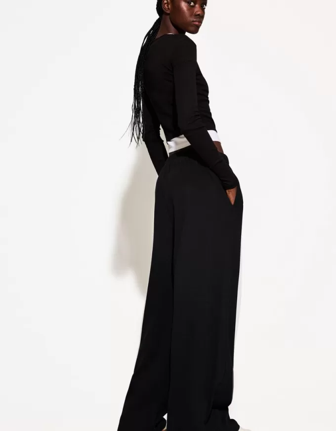 Plush pants with side seams