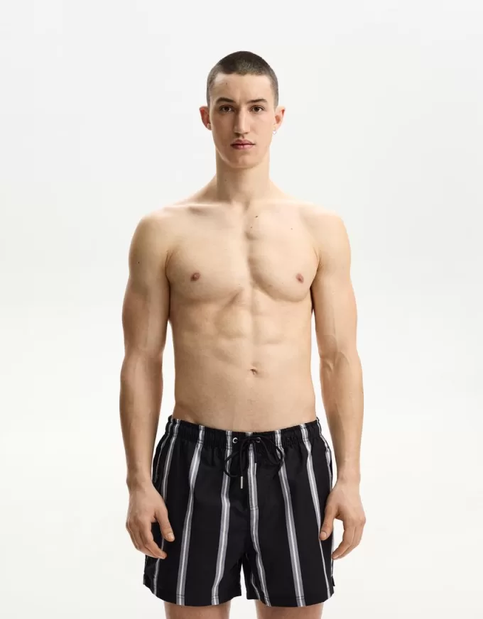 Printed board shorts