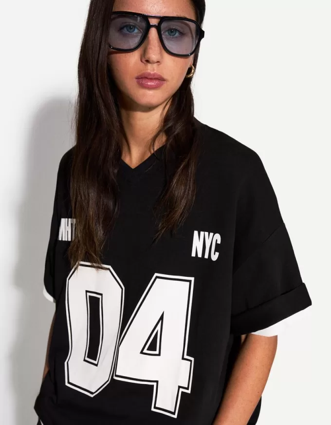 Printed short sleeve V-neck T-shirt Printed short sleeve V-neck T-shirt