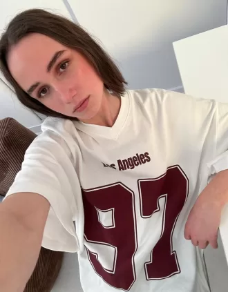 Printed short sleeve V-neck T-shirt