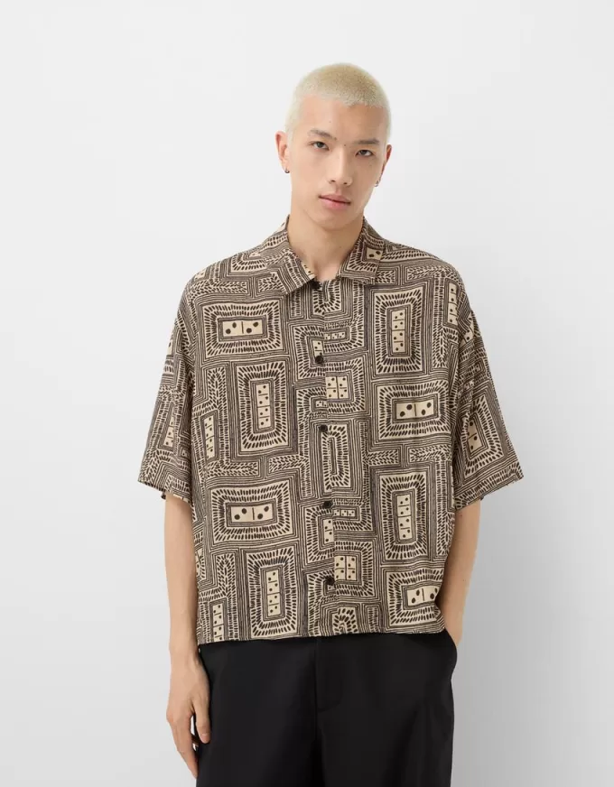 Printed short sleeve boxy fit shirt Printed short sleeve boxy fit shirt