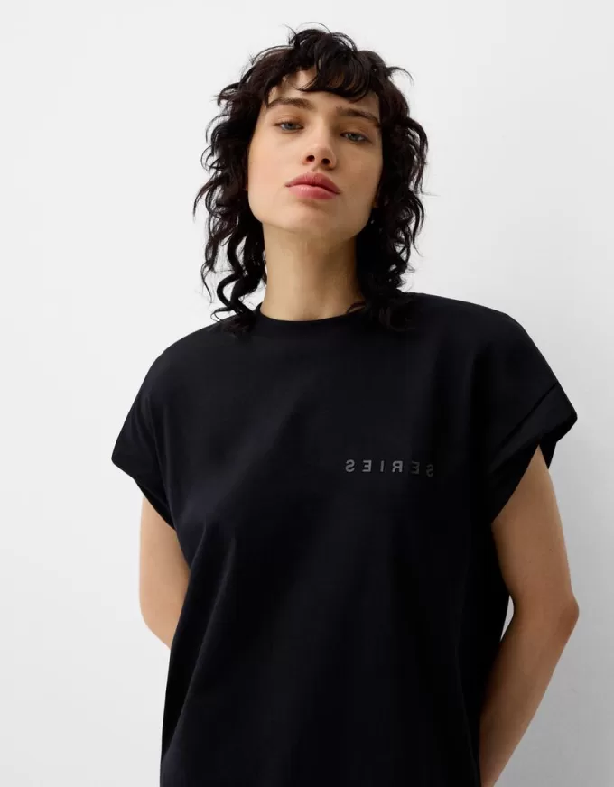 Printed sleeveless T-shirt Printed sleeveless T-shirt