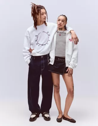 Printed zip-up hoodie