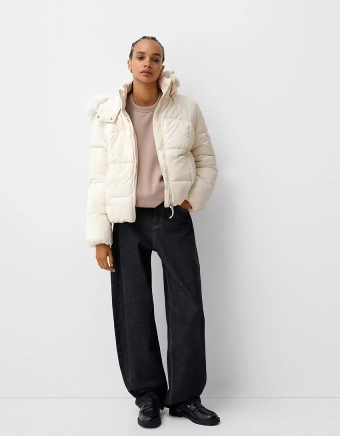 Puffer jacket with faux fur hood