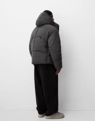 Puffer jacket with hood