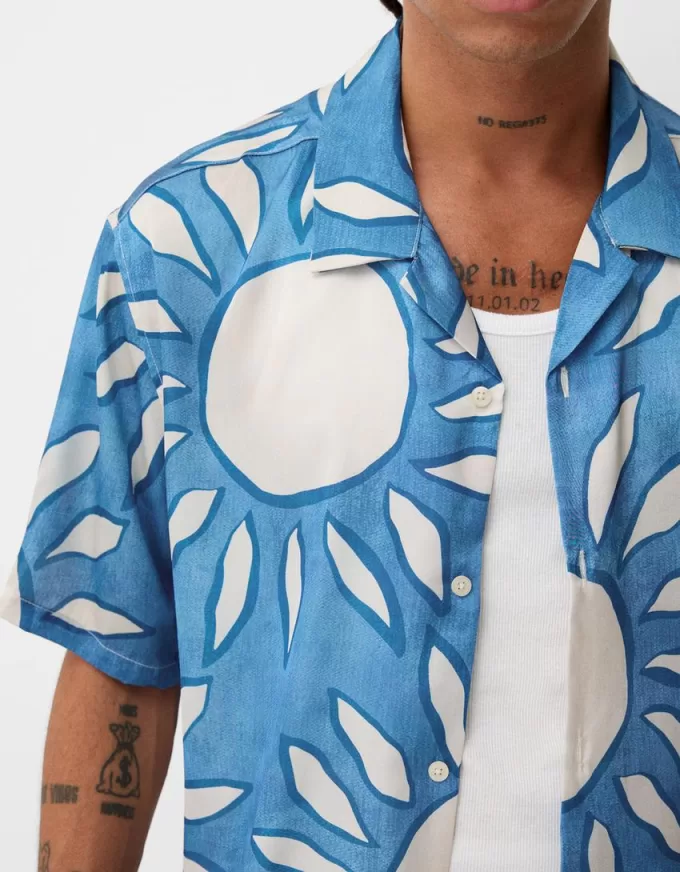 Relaxed fit printed short sleeve shirt