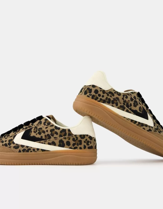 Retro animal print sneakers Retro animal print sneakers