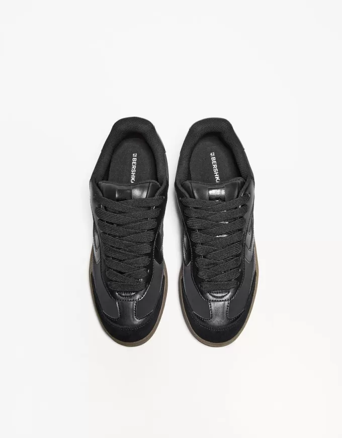 Retro chunky sneakers