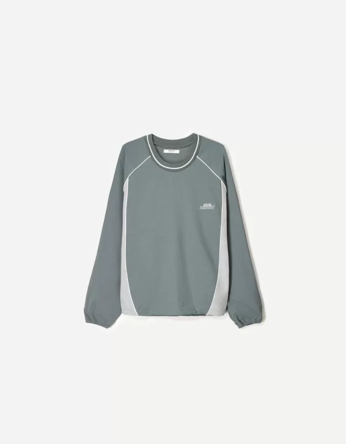 Retro sporty long sleeve technical T-shirt Retro sporty long sleeve technical T-shirt