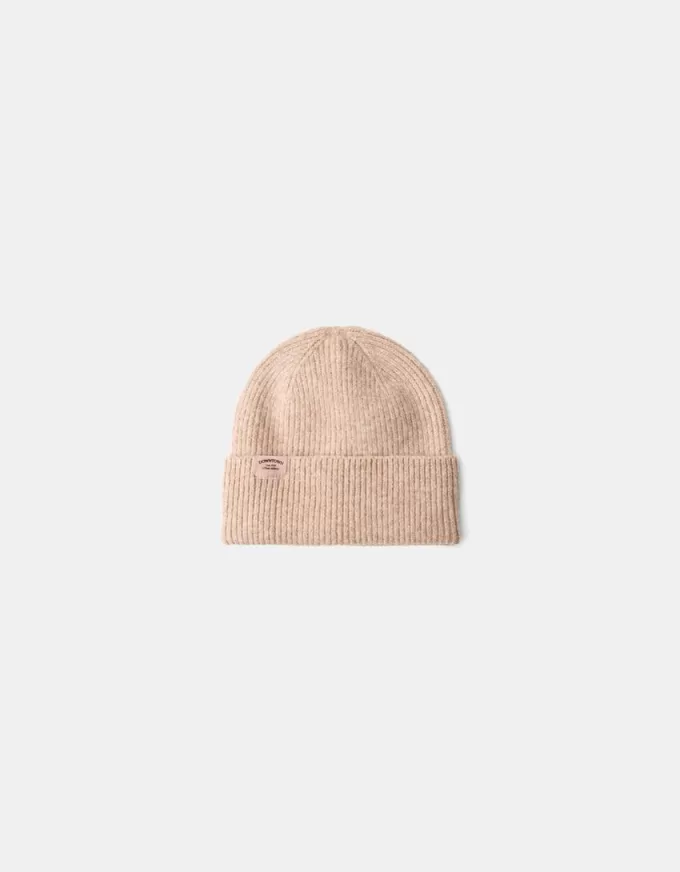 Ribbed beanie