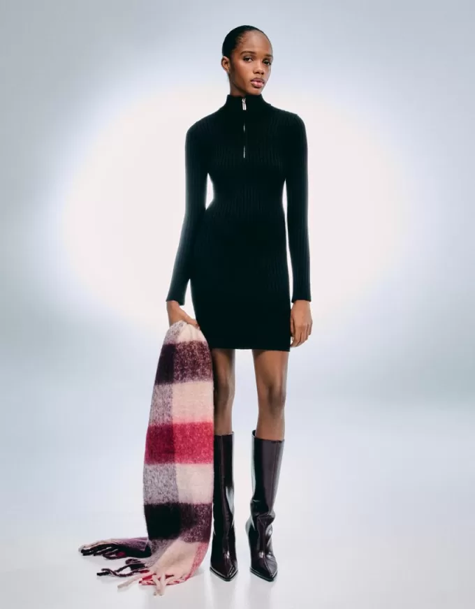 Ribbed mini dress with zipper