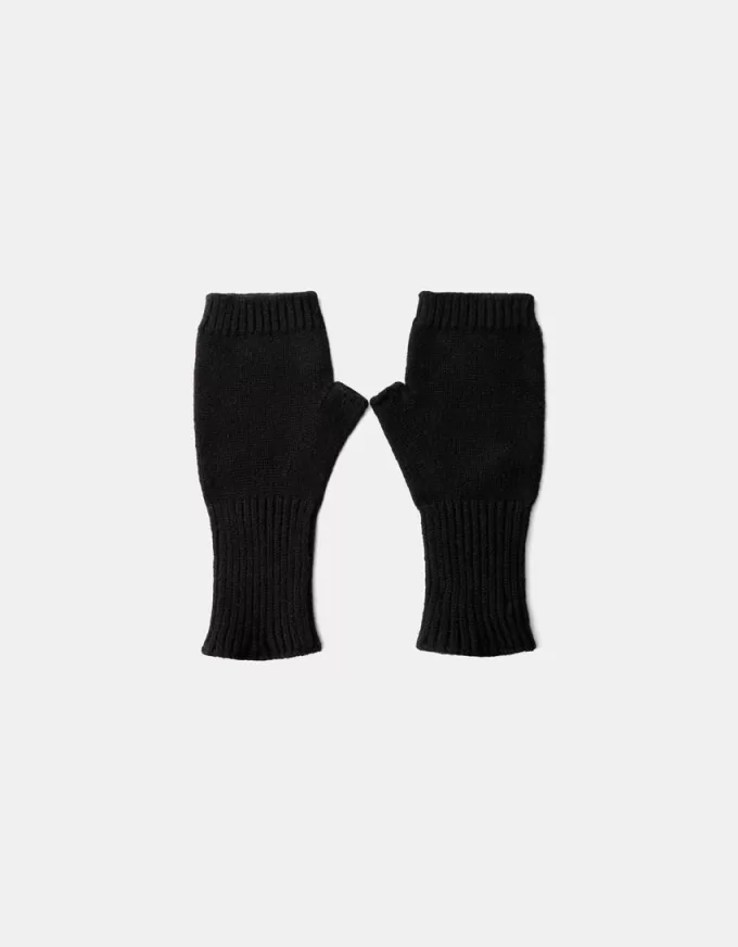 Ribbed short mittens