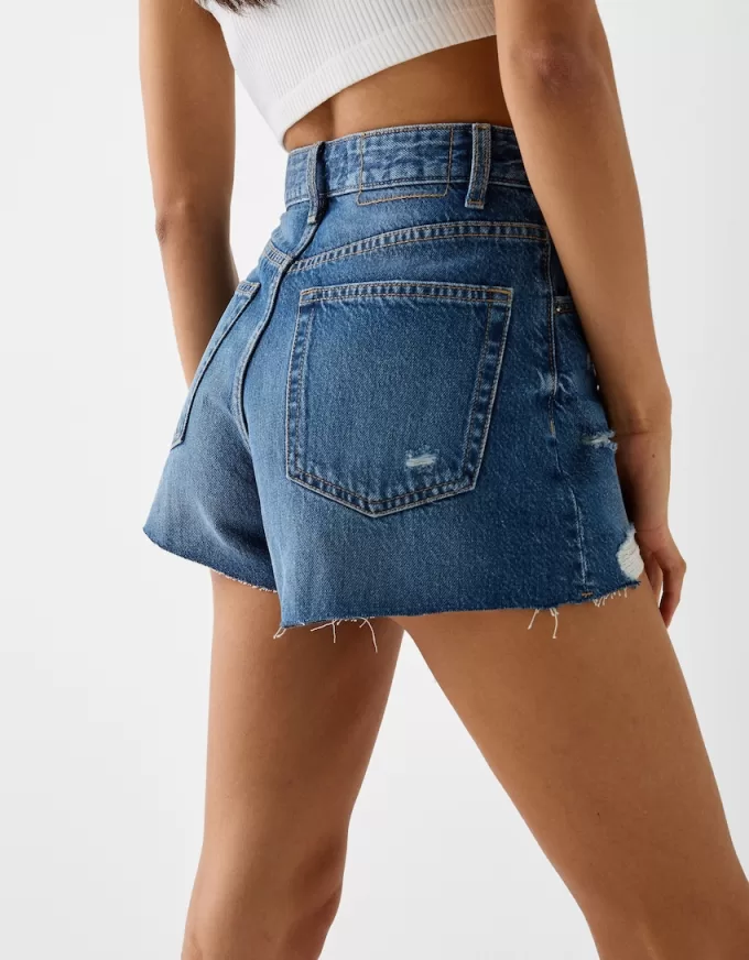 Ripped denim shorts