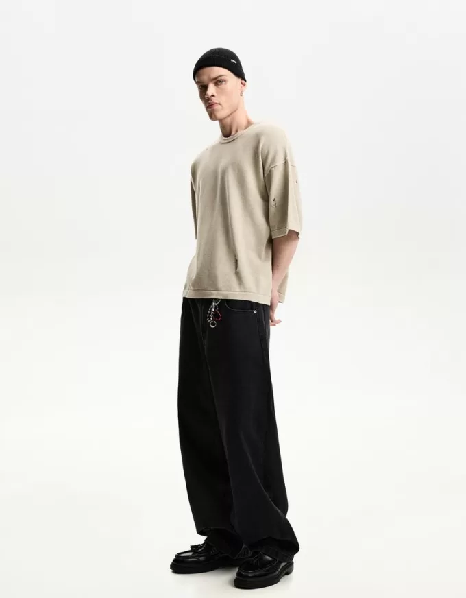 Ripped short sleeve T-shirt Ripped short sleeve T-shirt