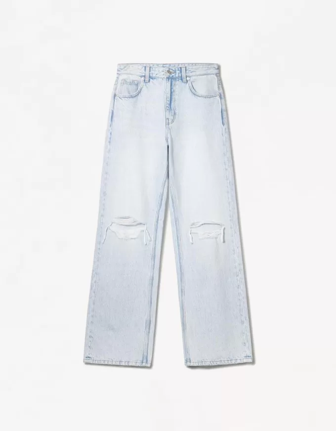 Ripped wide-leg ’90s jeans