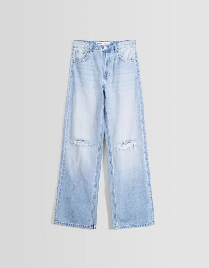 Ripped wide-leg ’90s jeans