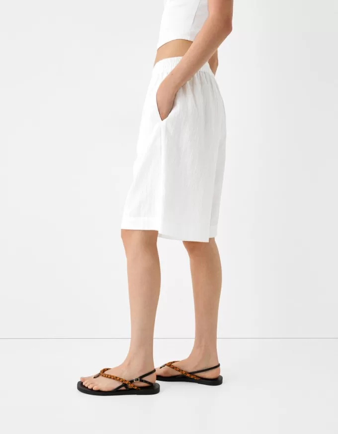 Rustic cotton Bermuda shorts