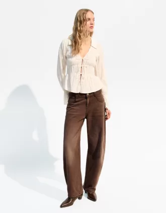 Rustic shirt with gathering