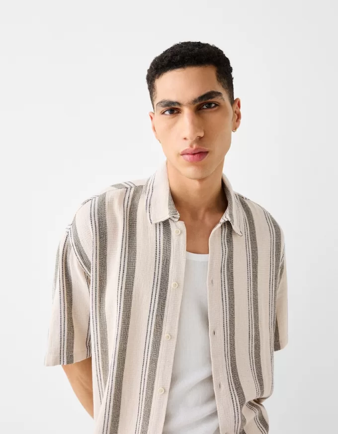 Rustic striped short sleeve shirt Rustic striped short sleeve shirt