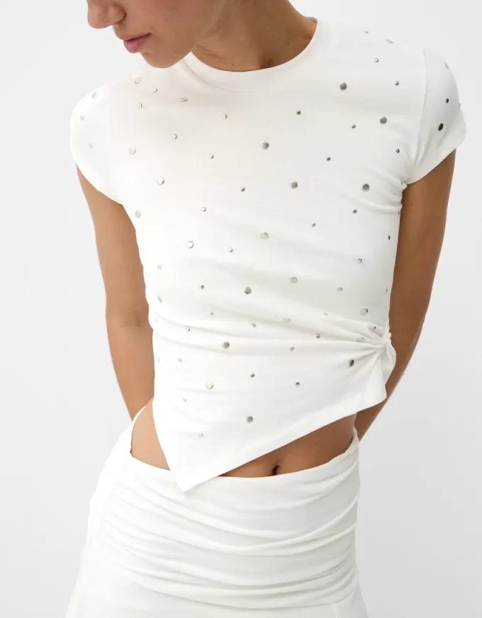 Short sleeve asymmetric T-shirt with studs Short sleeve asymmetric T-shirt with studs