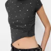 Short sleeve asymmetric T-shirt with studs