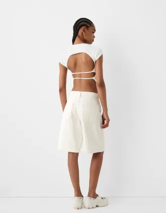 Short sleeve print T-shirt with back straps