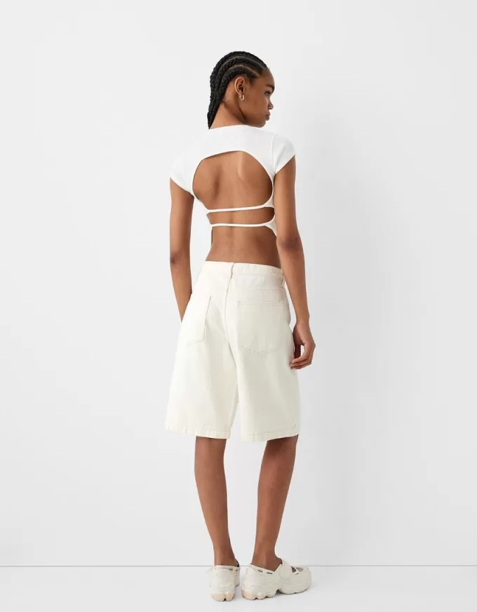 Short sleeve print T-shirt with back straps