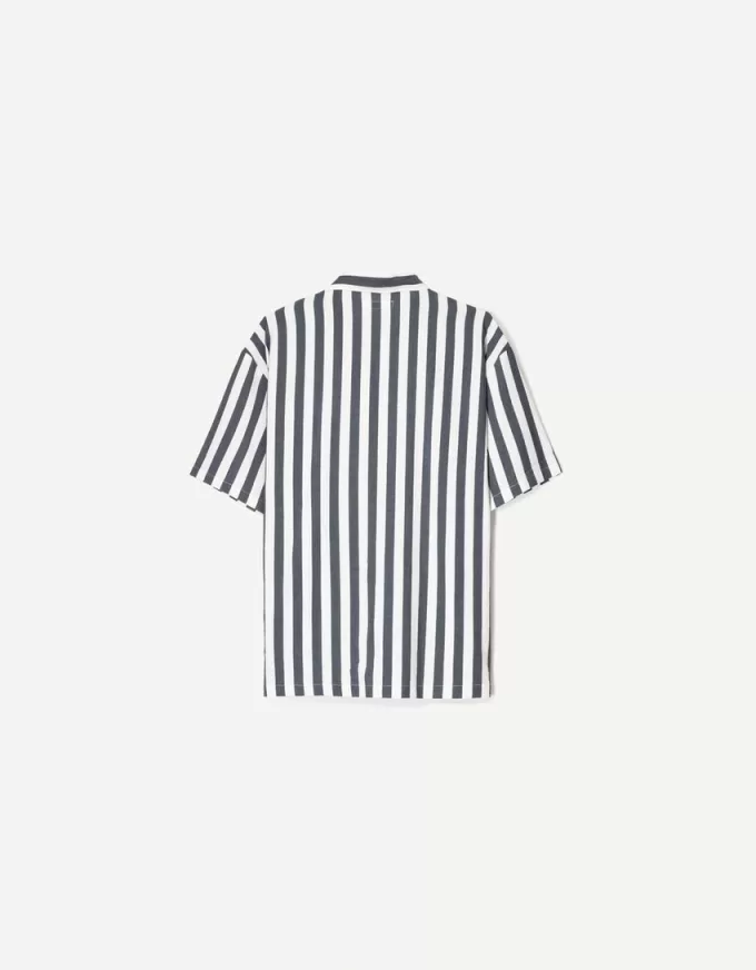 Short sleeve relaxed fit shirt Short sleeve relaxed fit shirt