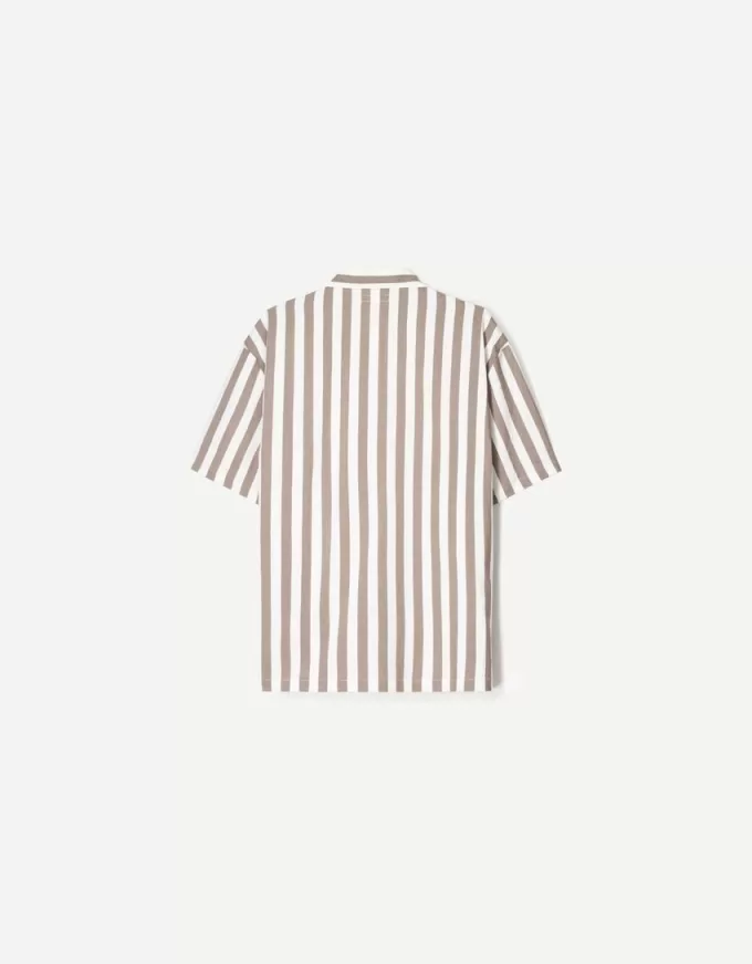 Short sleeve relaxed fit shirt Short sleeve relaxed fit shirt