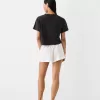 Shorts with elastic waistband detail